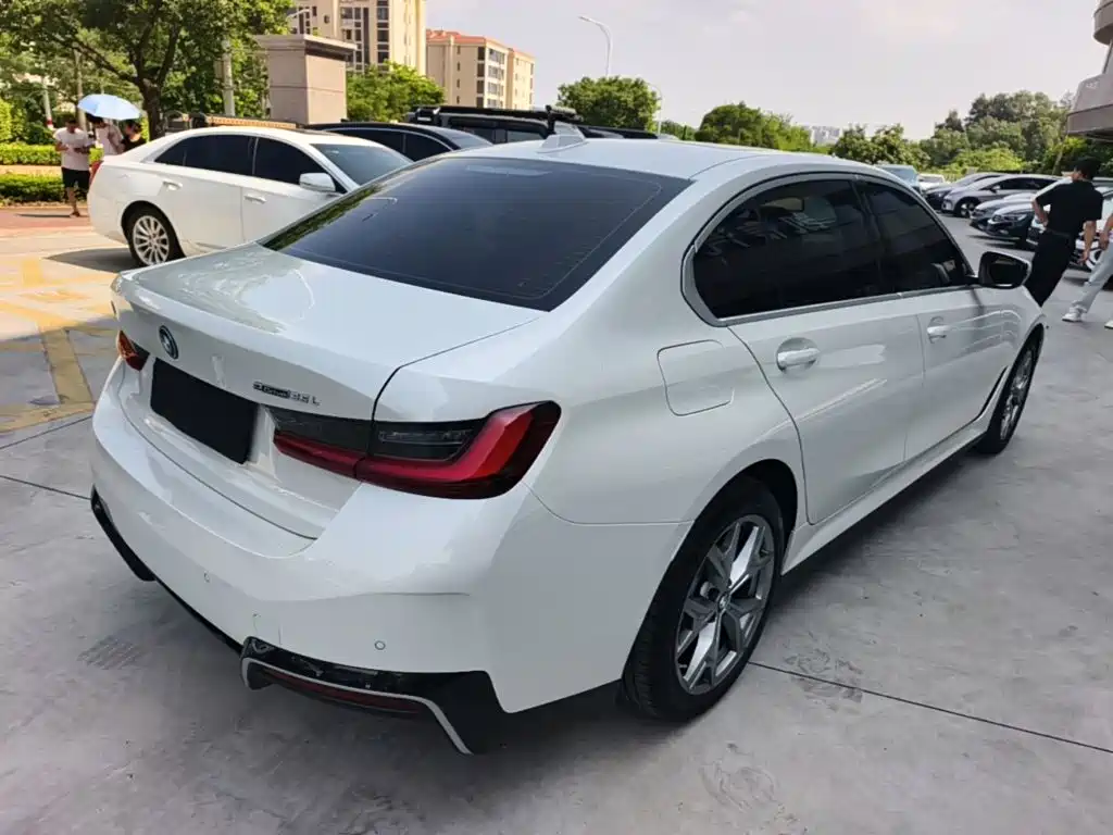 BMW i3 — миниатюра 7