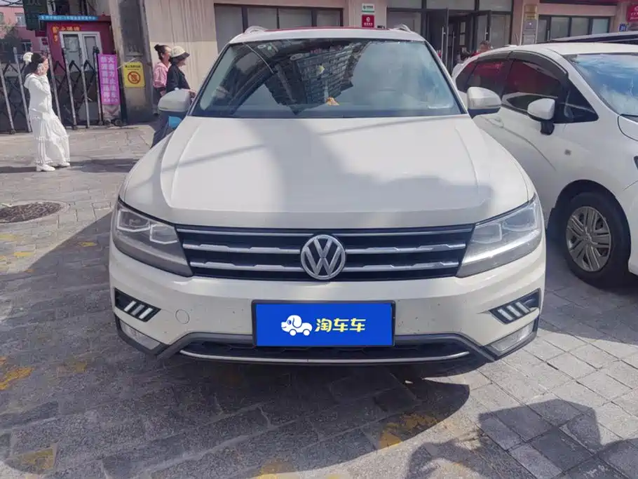 Volkswagen Tiguan L — миниатюра 2