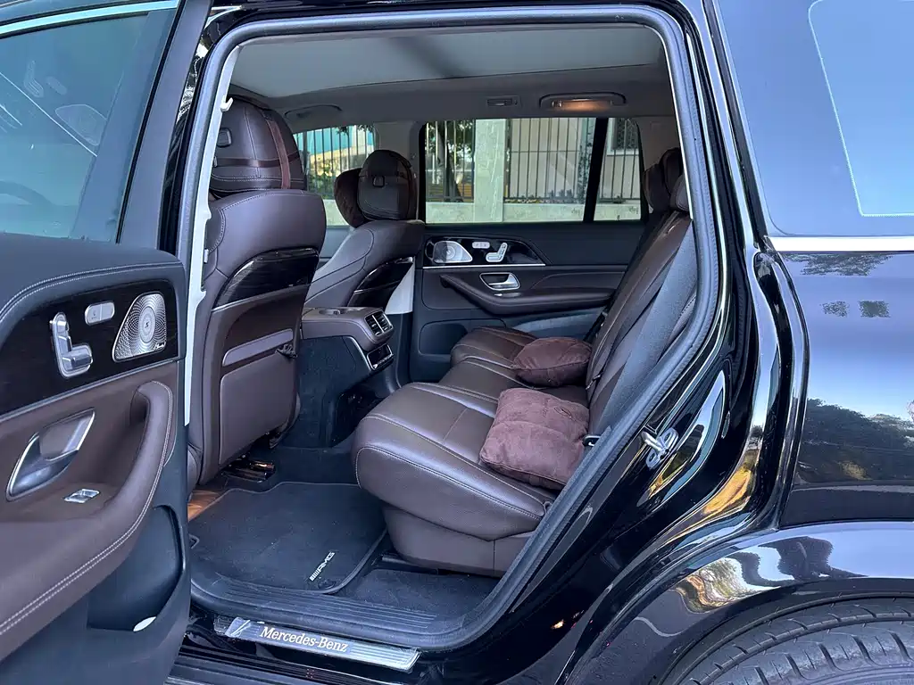 Mercedes-Benz GLS — миниатюра 12