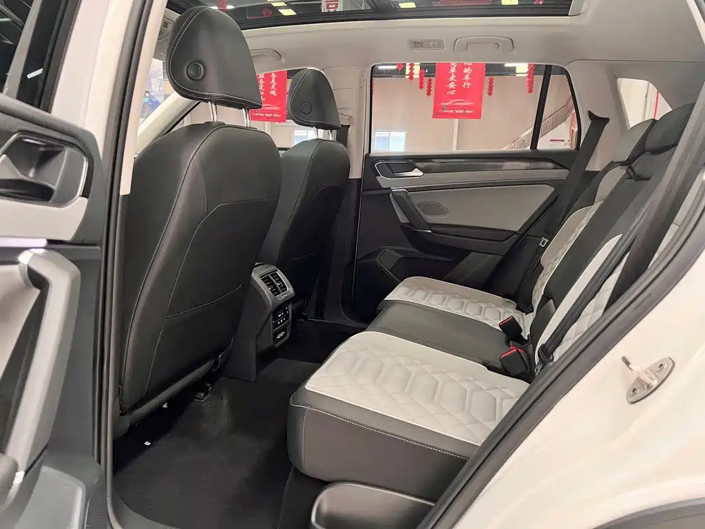 Volkswagen Tayron — миниатюра 12