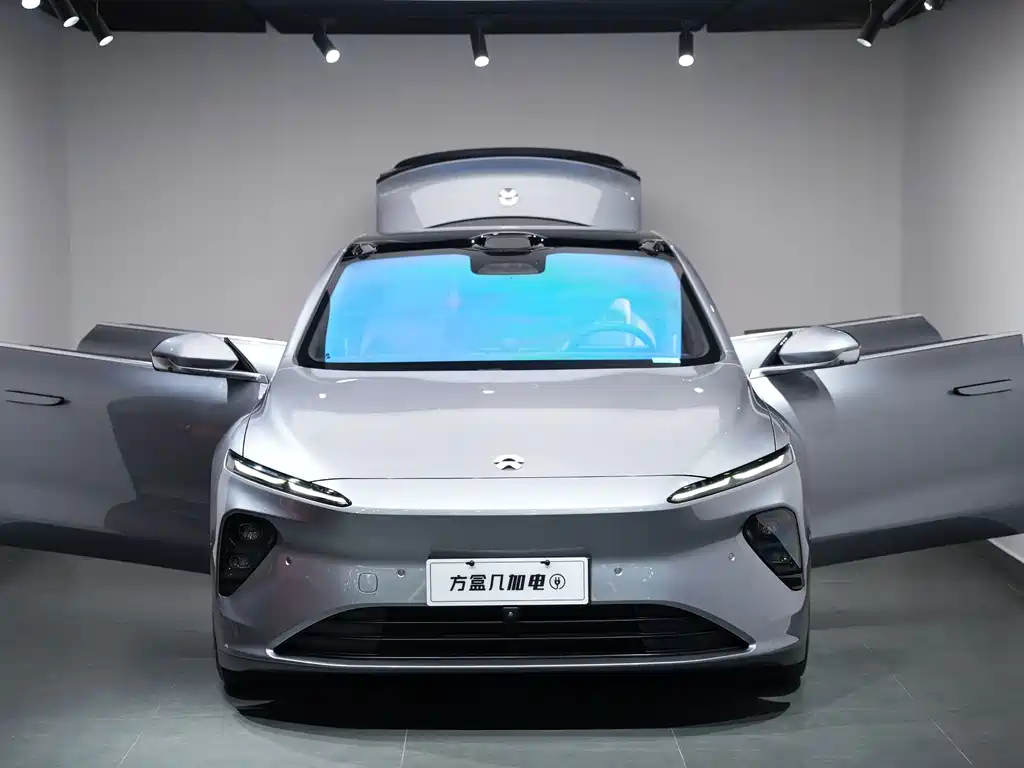 NIO ET7 — миниатюра 4