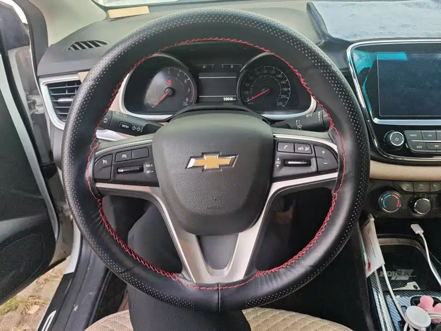 Chevrolet Monza — миниатюра 15