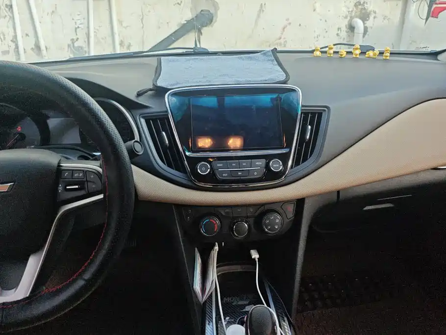 Chevrolet Monza — миниатюра 13