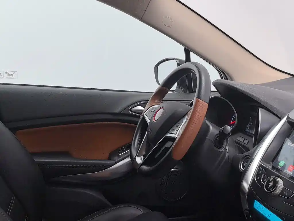 BYD Yuan — миниатюра 22