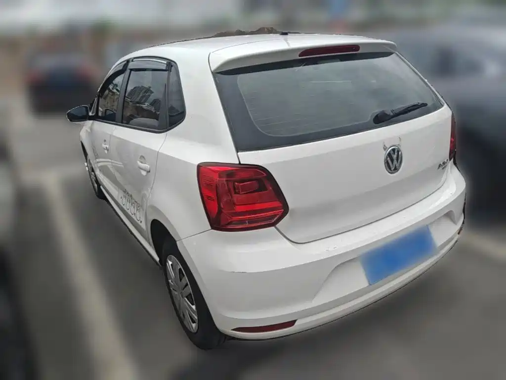 Volkswagen Polo — миниатюра 7