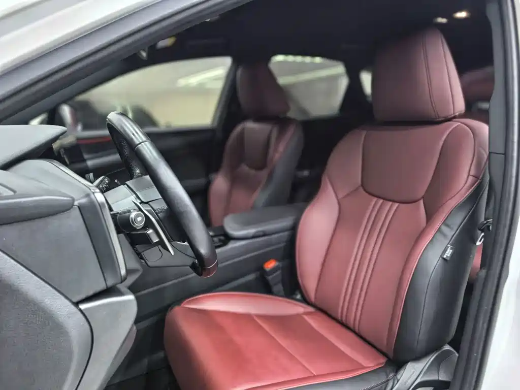 Lexus NX — миниатюра 29