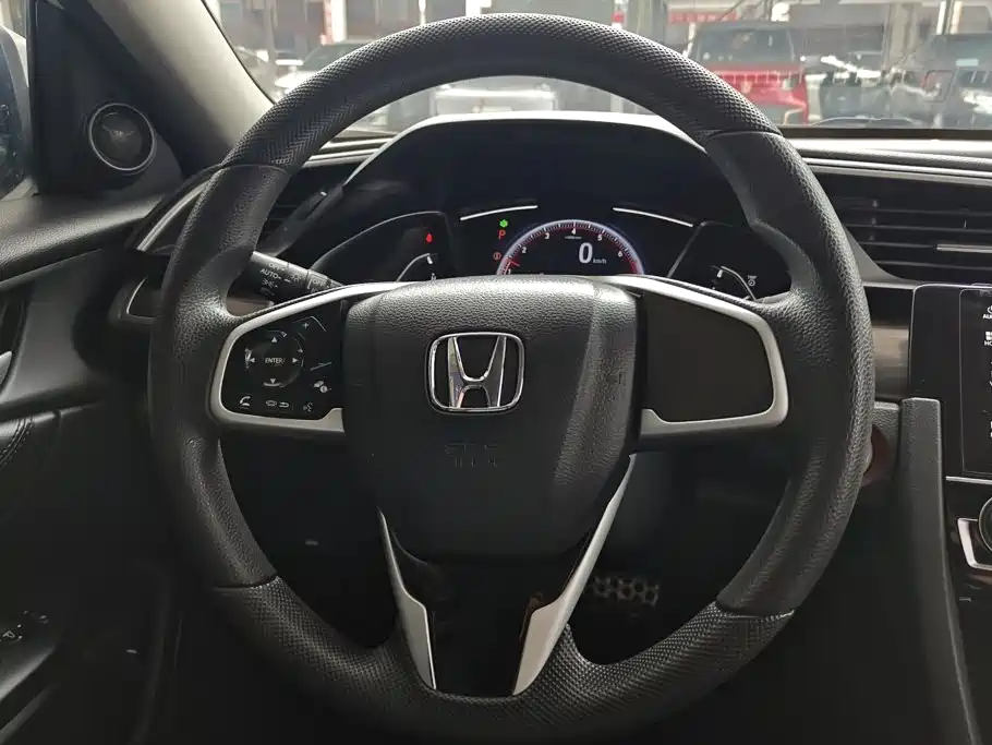Honda Civic — миниатюра 15