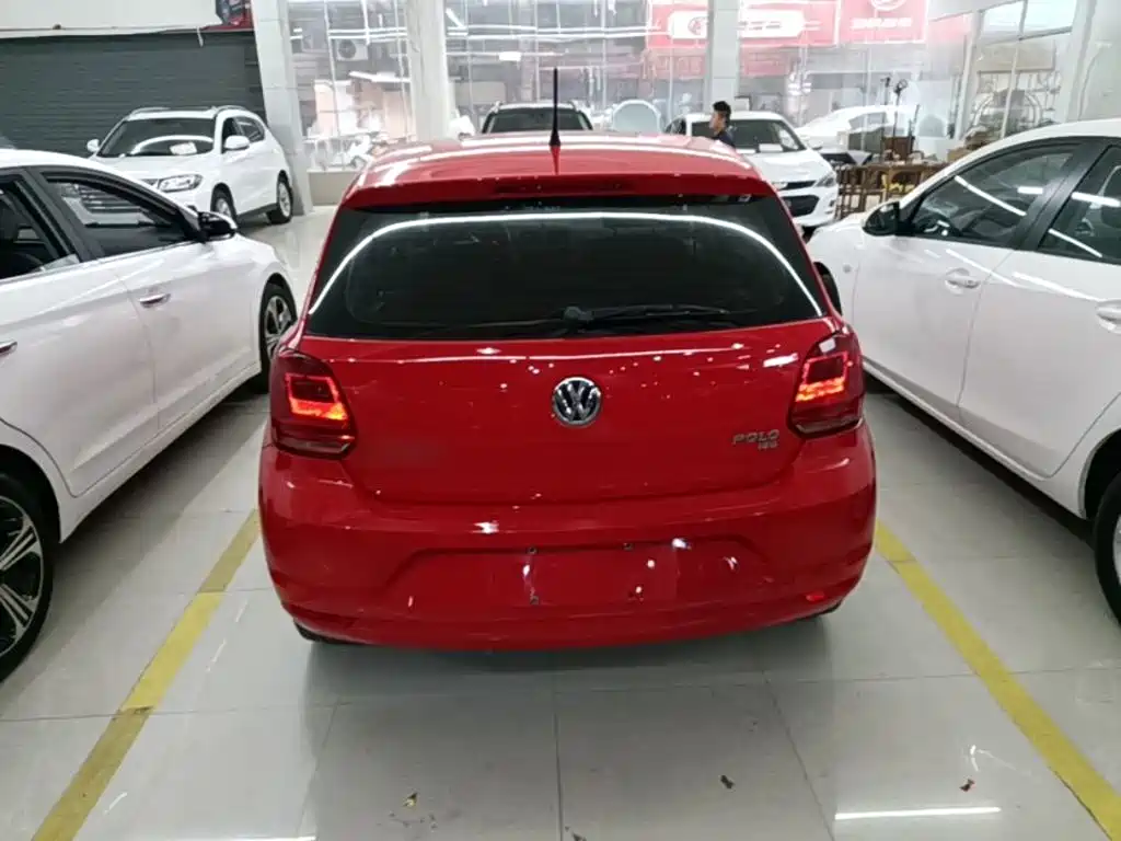 Volkswagen Polo — миниатюра 6