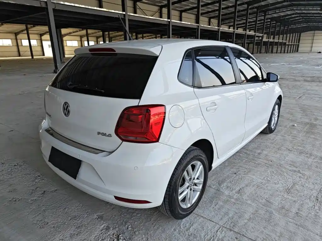 Volkswagen Polo — миниатюра 7