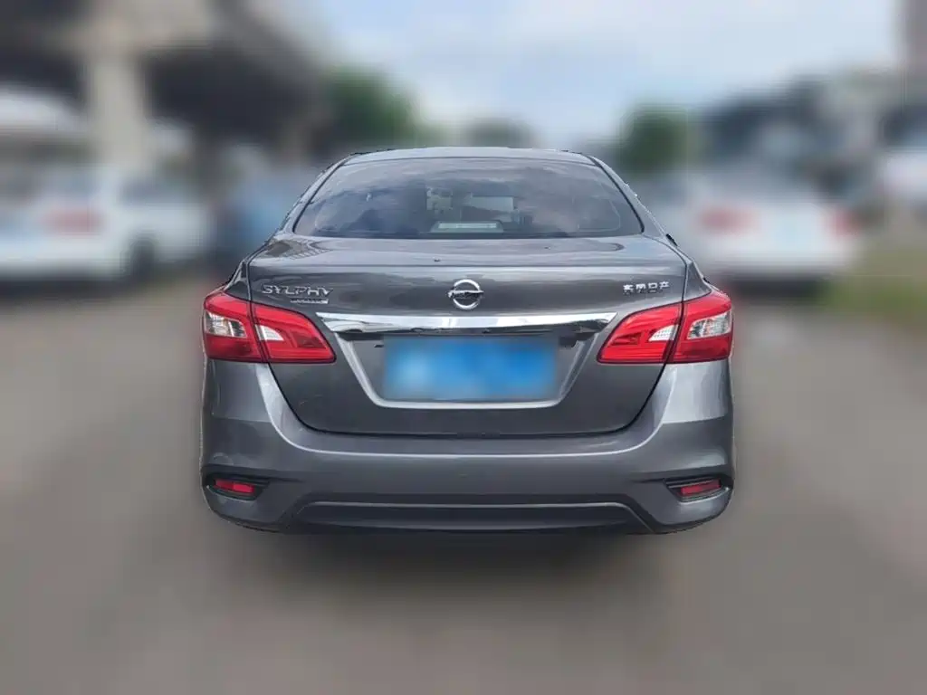 Nissan Sylphy — миниатюра 8