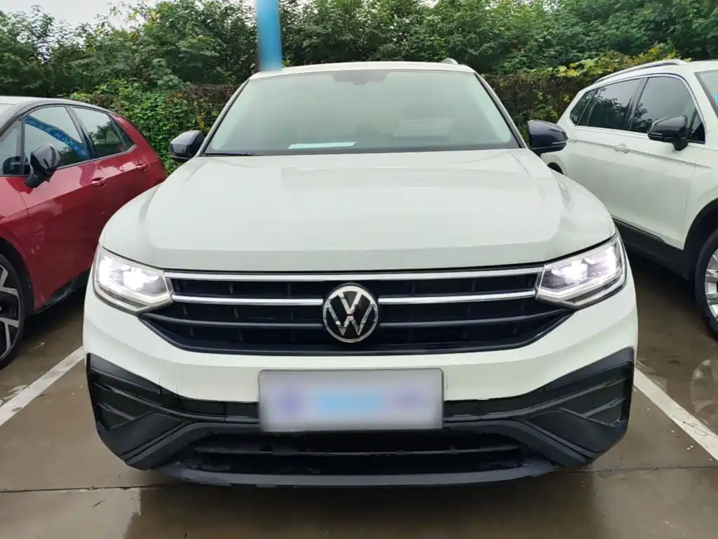 Volkswagen Tiguan L — миниатюра 3