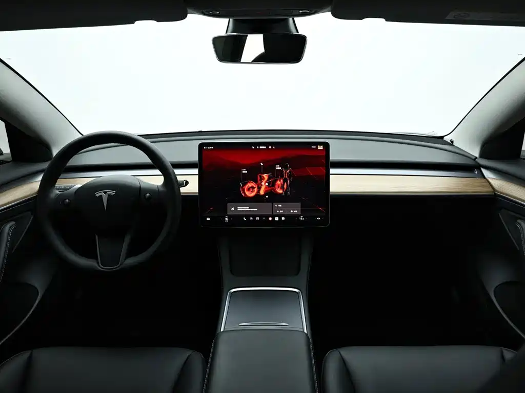 Tesla Model 3 — миниатюра 15