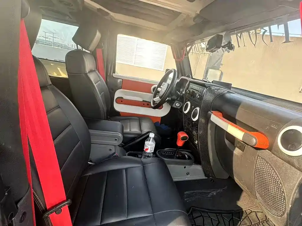 Jeep Wrangler — миниатюра 7