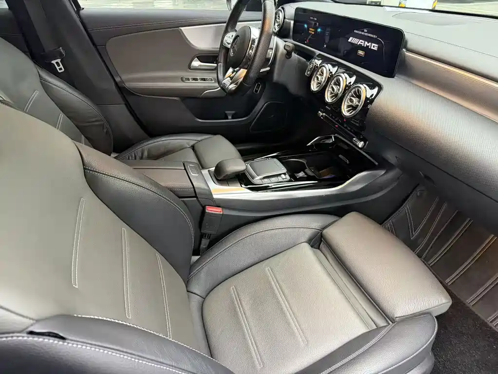 Mercedes-Benz A-Class AMG — миниатюра 13