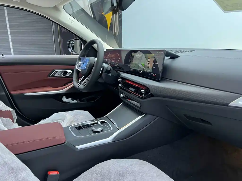 BMW 3 Series — миниатюра 19
