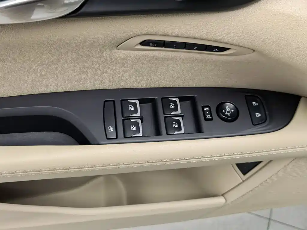 Cadillac CT6 — миниатюра 9