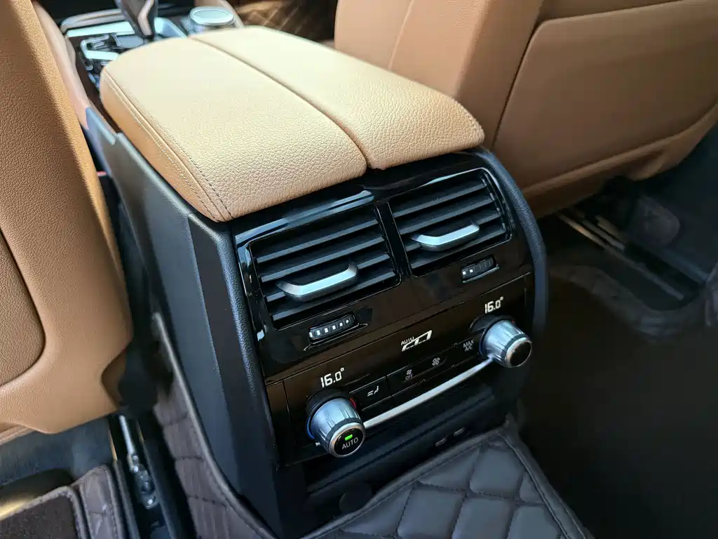 BMW 6 Series GT — миниатюра 15
