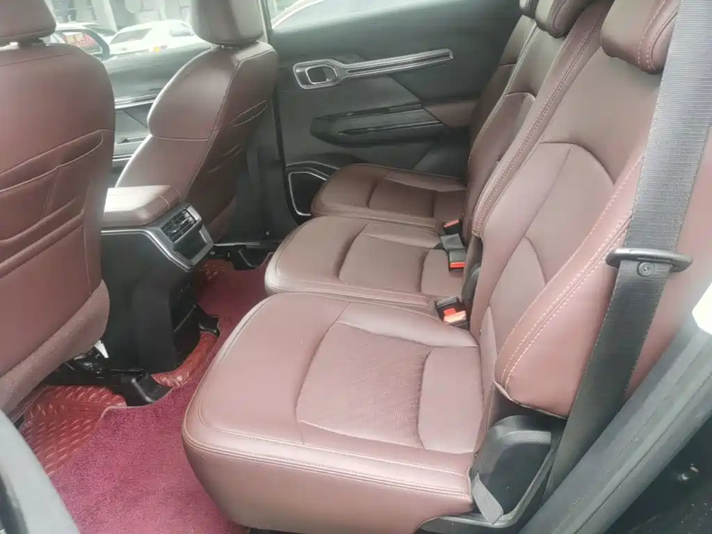 Geely Haoyue — миниатюра 17