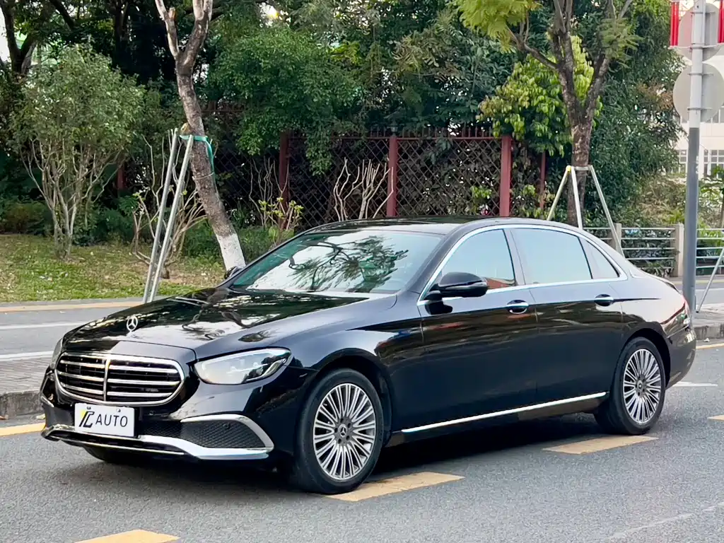 Mercedes-Benz E-Class 2021