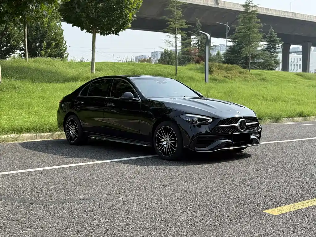Заказать Mercedes-Benz C-Class 2026 года за 5 007 059 ₽  из Китая
