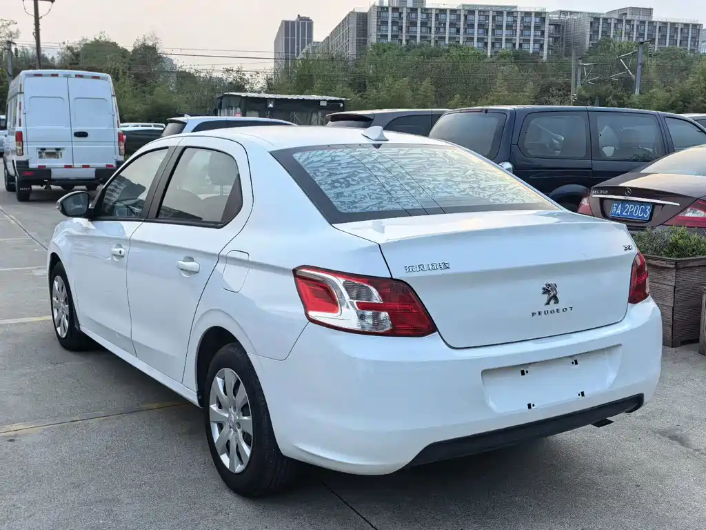 Peugeot 301 — миниатюра 9