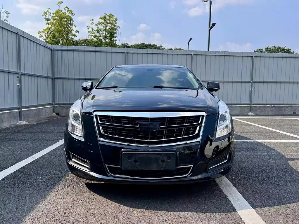 Cadillac XTS — миниатюра 2