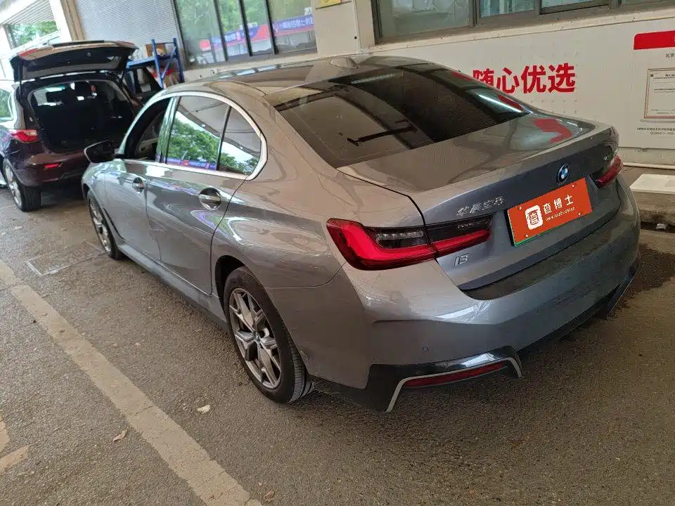 BMW i3 — миниатюра 8