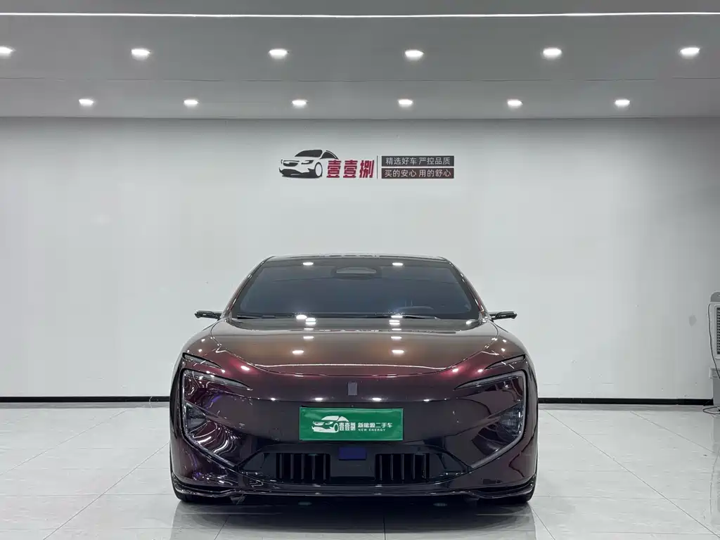 Avatr 12 2023 650 GT