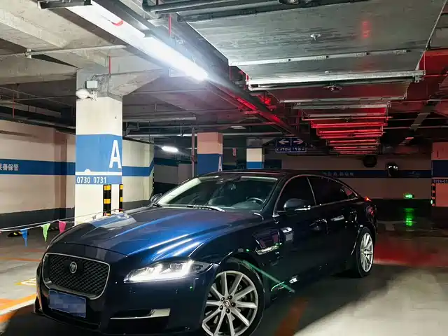 JAGUAR XJ 2018