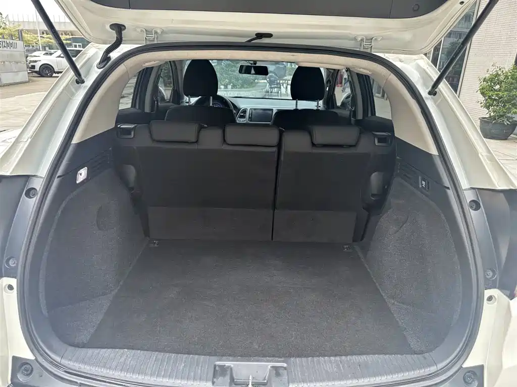 Honda Vezel 2020 220 TURBO CVT Elite