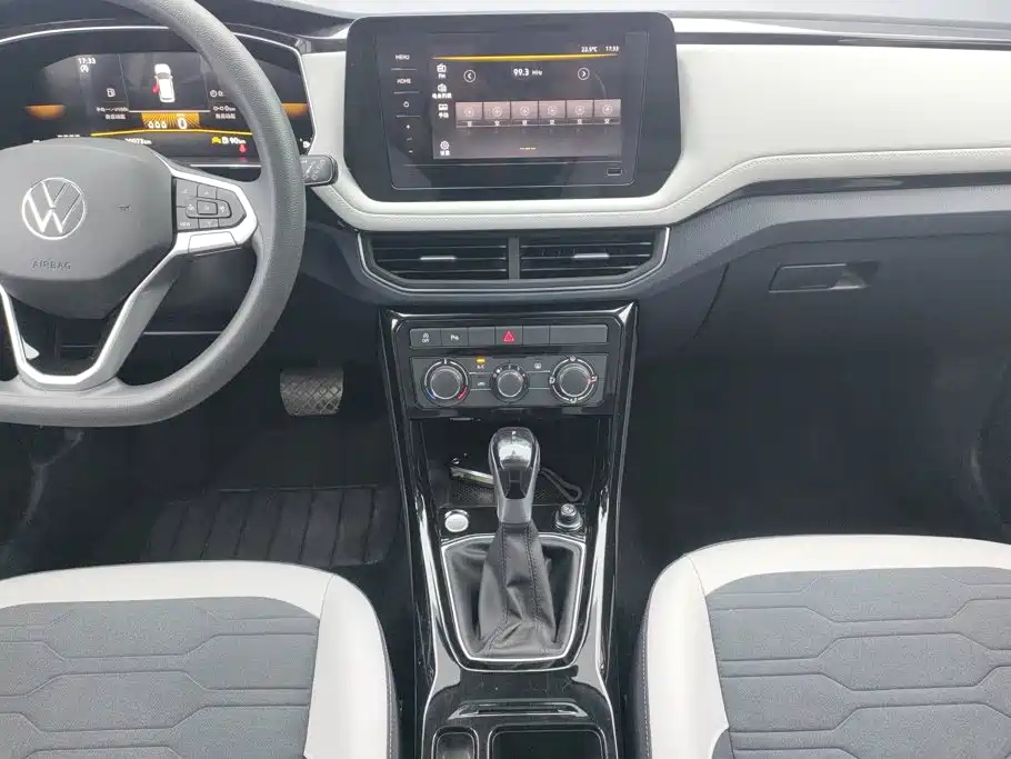 Volkswagen Tharu — миниатюра 16