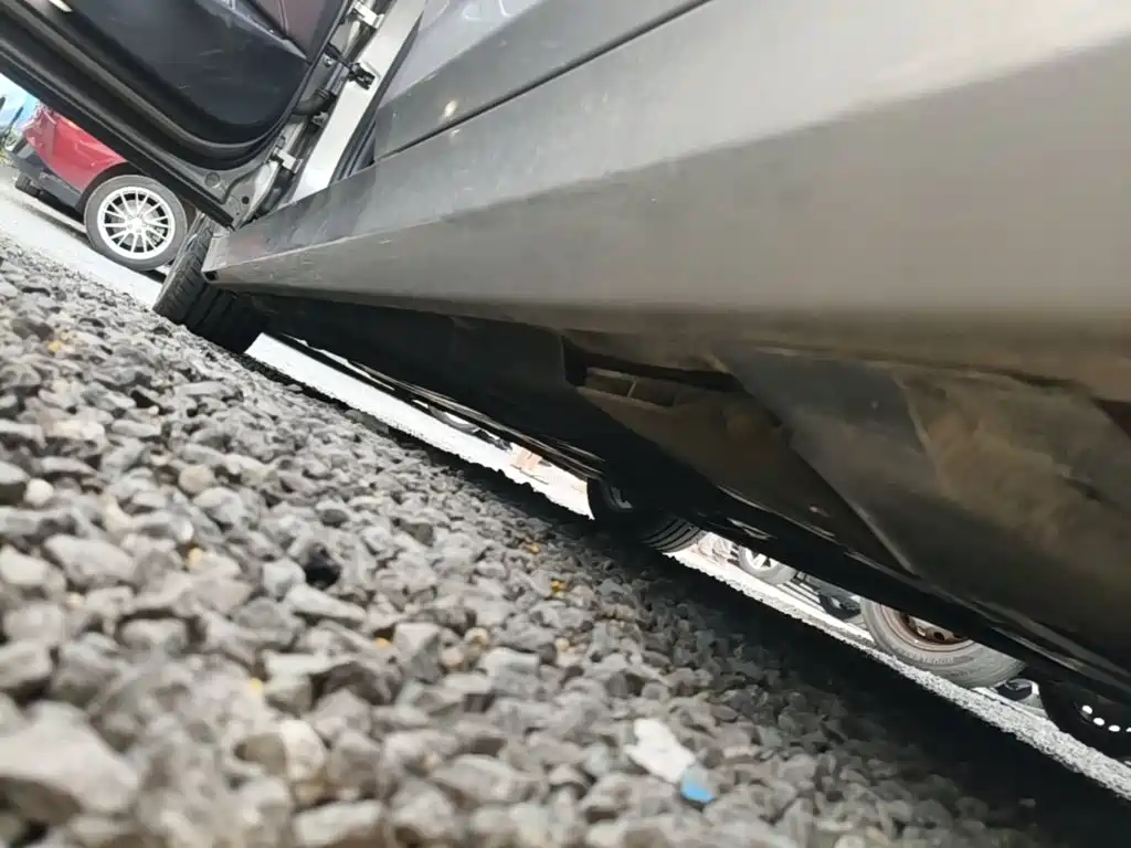 BMW 5 Series New Energy — миниатюра 22