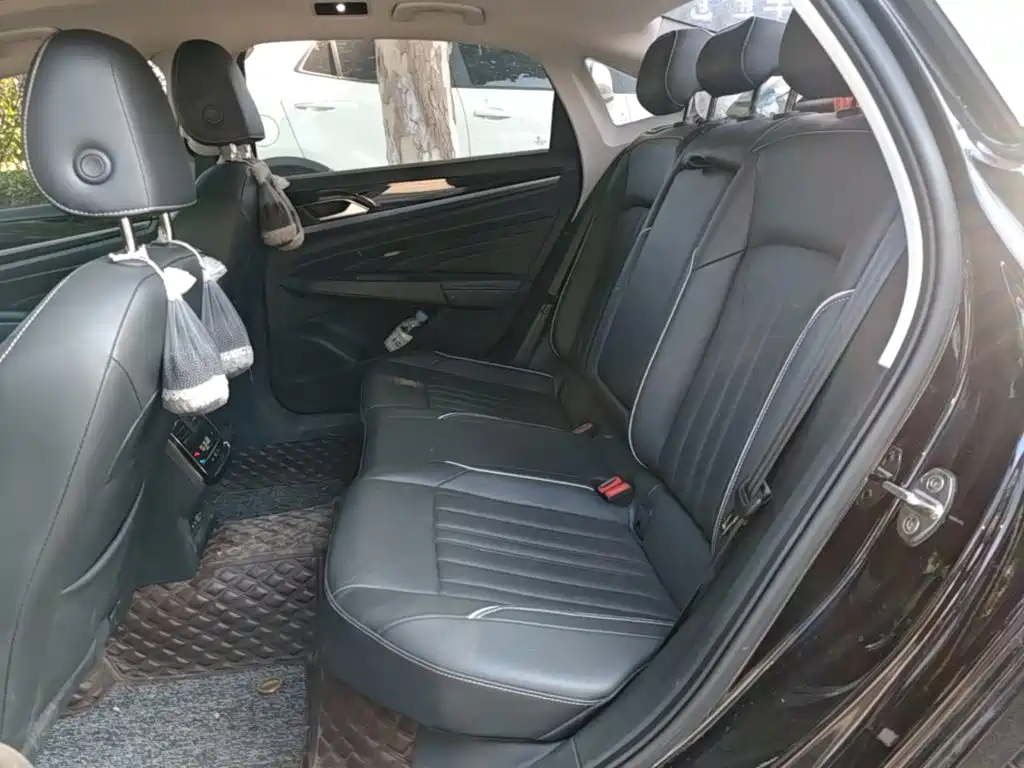 Volkswagen Passat — миниатюра 17