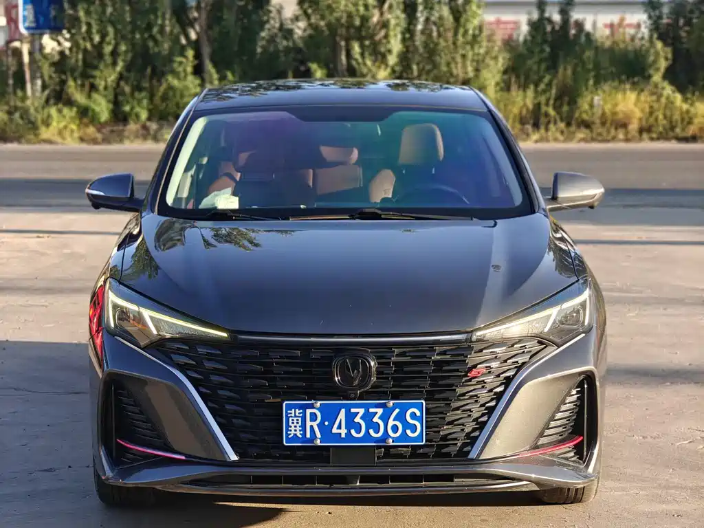Changan Eado — миниатюра 2