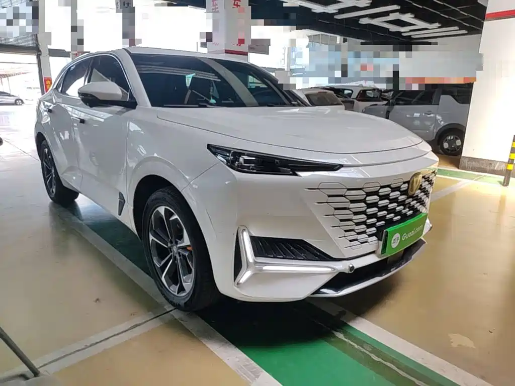 Changan UNI-K iDD — миниатюра 4