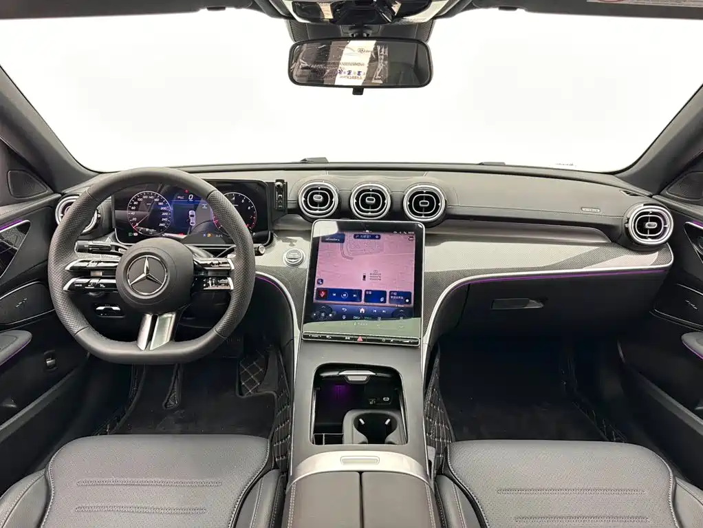 Mercedes-Benz C-Class — миниатюра 10