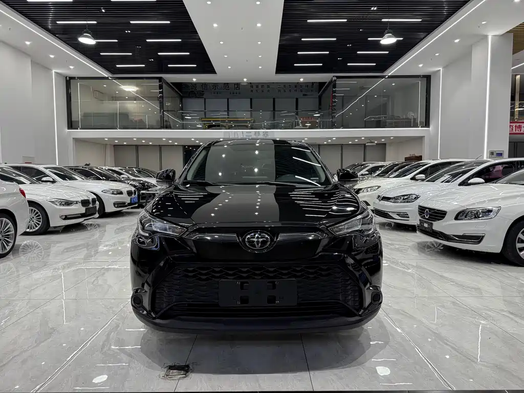 Toyota Frontlander — миниатюра 2