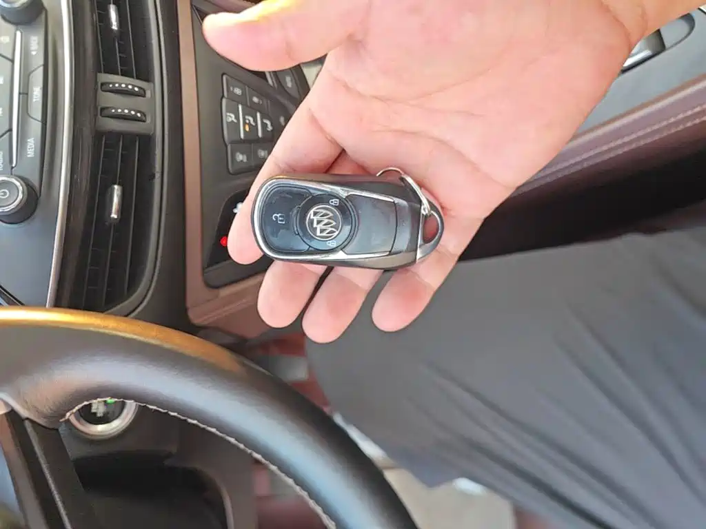Buick Envision Plus — миниатюра 9