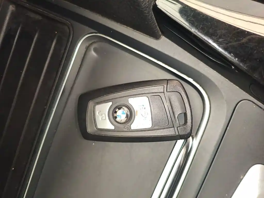 BMW 3 Series — миниатюра 9
