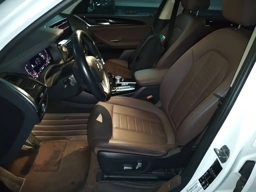 BMW X3 — миниатюра 15