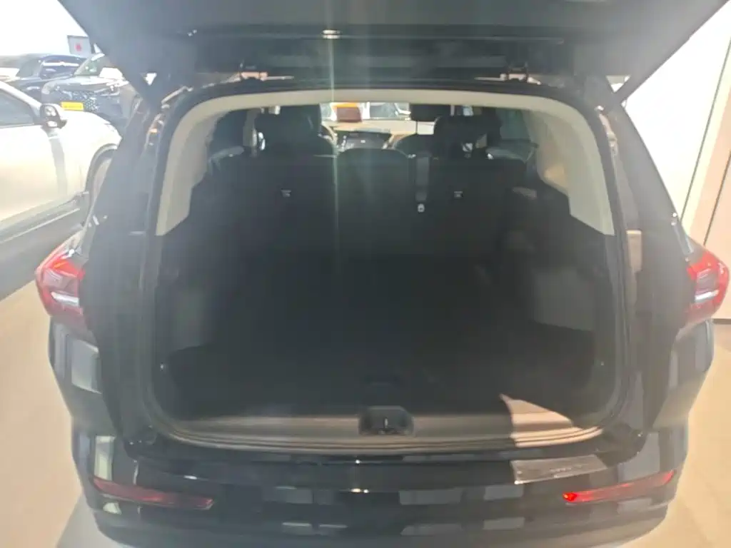 Buick Envision Plus — миниатюра 19