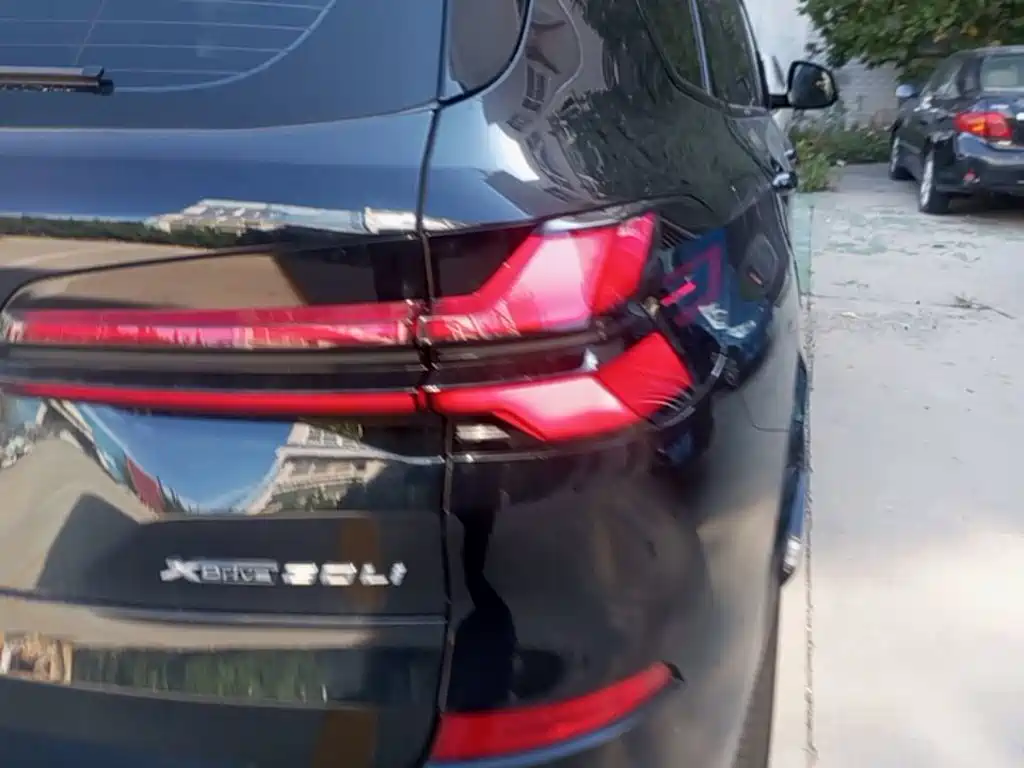 BMW X5 — миниатюра 8