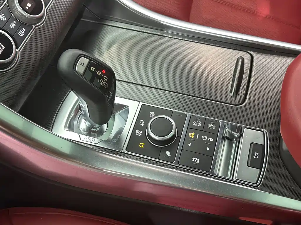 Land Rover Sport — миниатюра 13