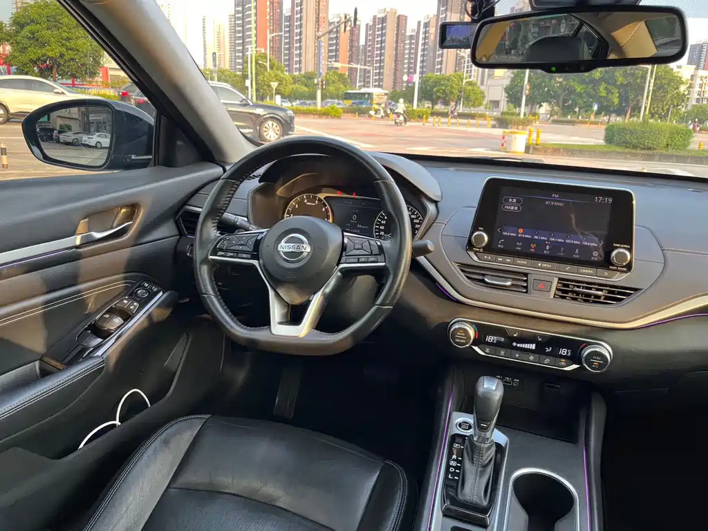 Nissan Teana — миниатюра 12