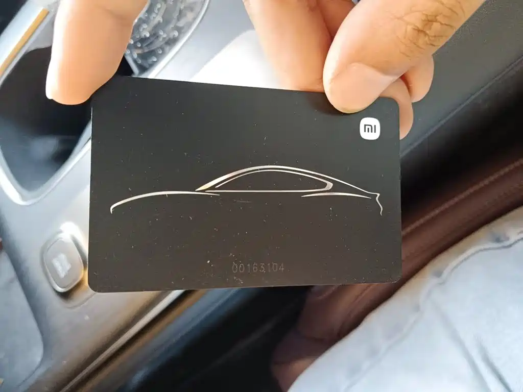 Xiaomi SU7 — миниатюра 12
