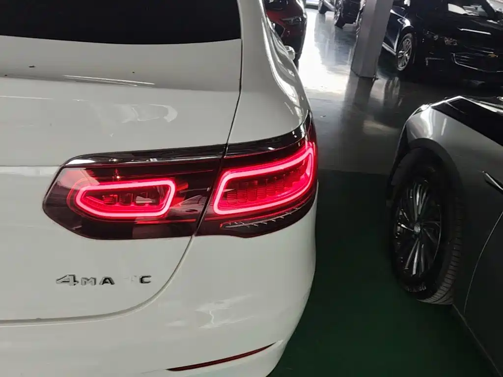 Mercedes-Benz GLC Coupe — миниатюра 8