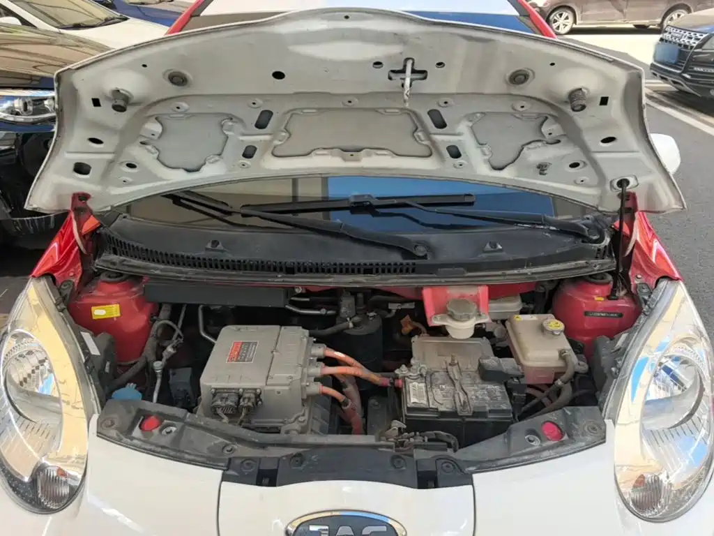 JAC JAC iEV6E — миниатюра 20