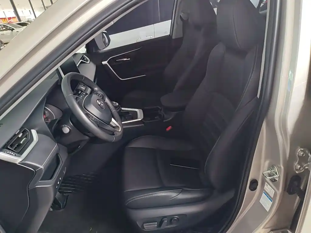Toyota Wildlander — миниатюра 15