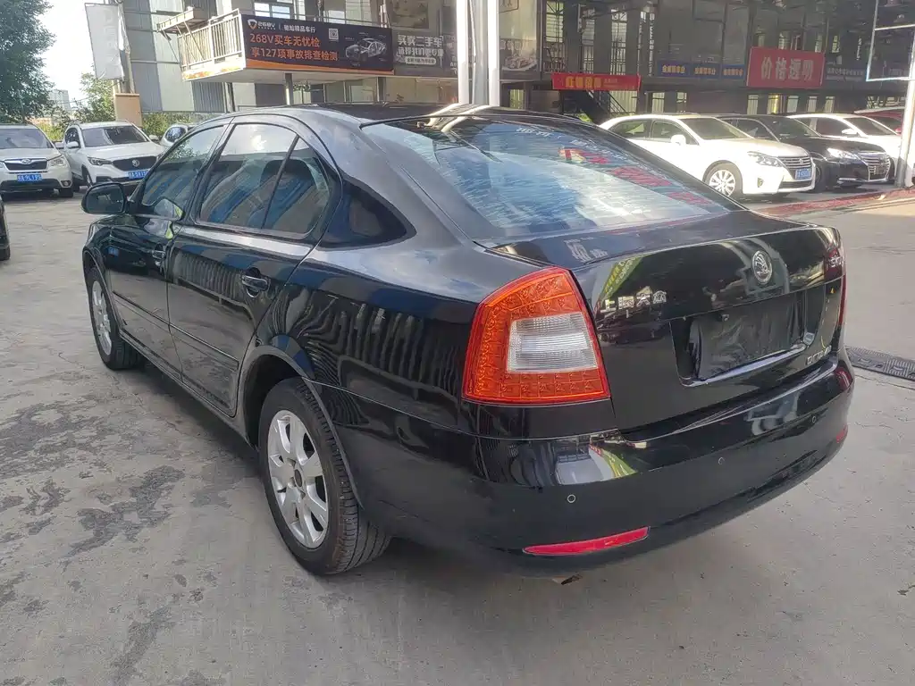 Skoda Octavia — миниатюра 6
