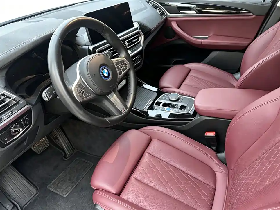 BMW iX3 2024 Lead
